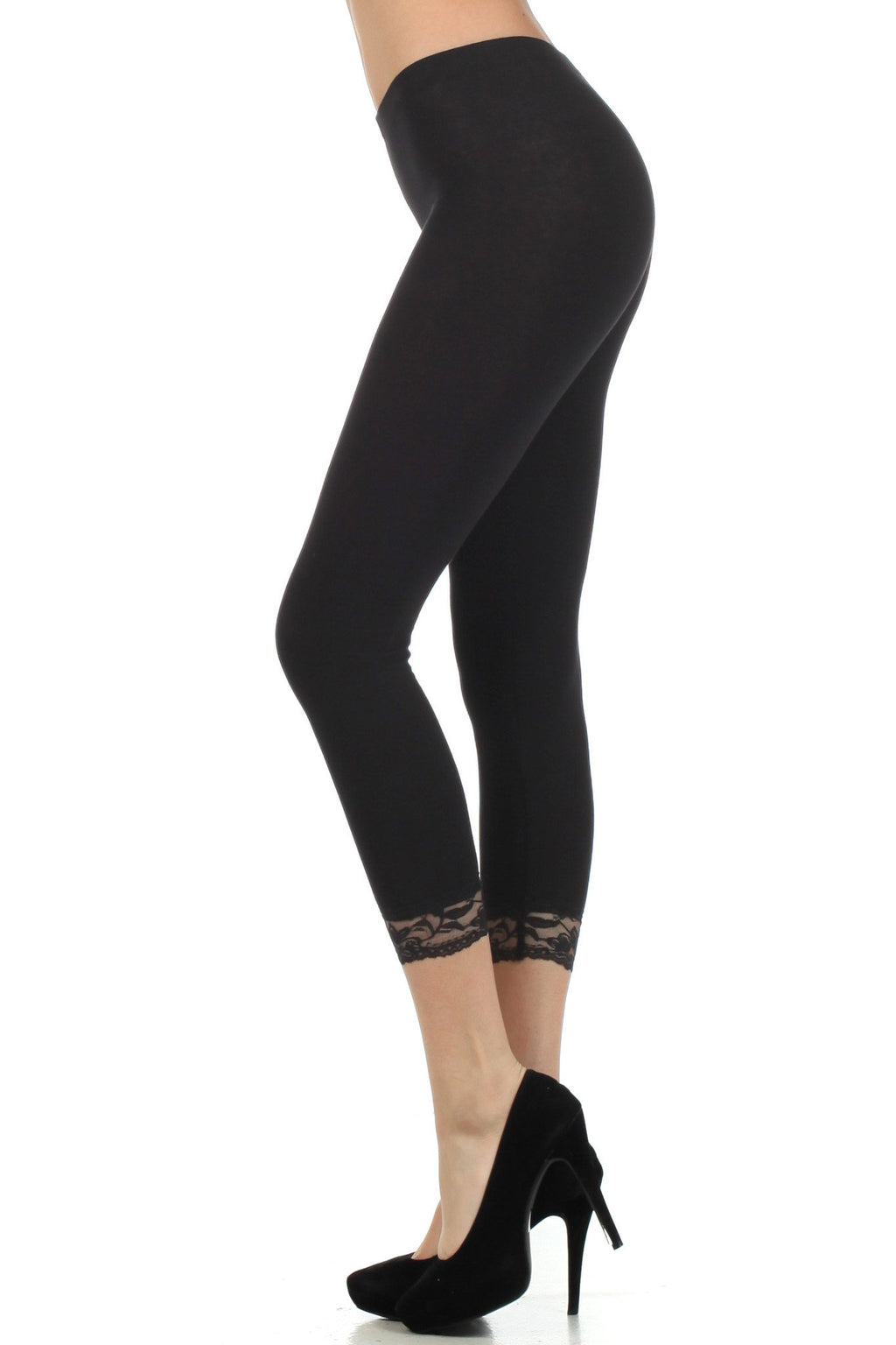 Black capri leggings with lace shop trim